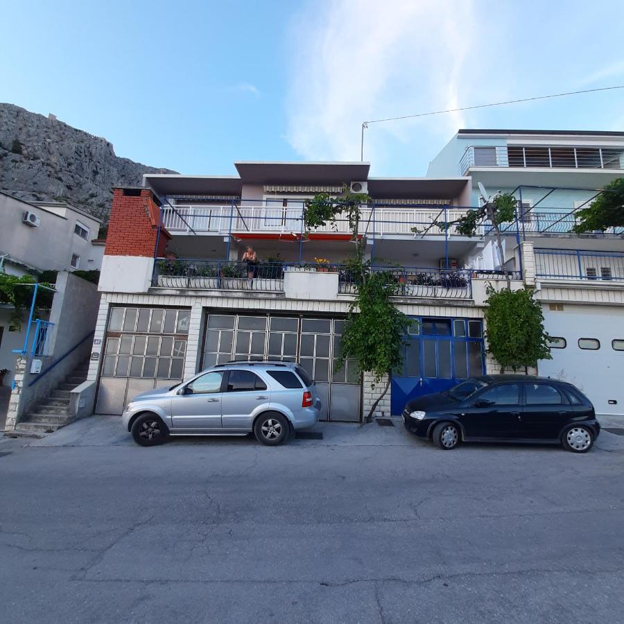 Apartman Nora Omiš Exterior foto